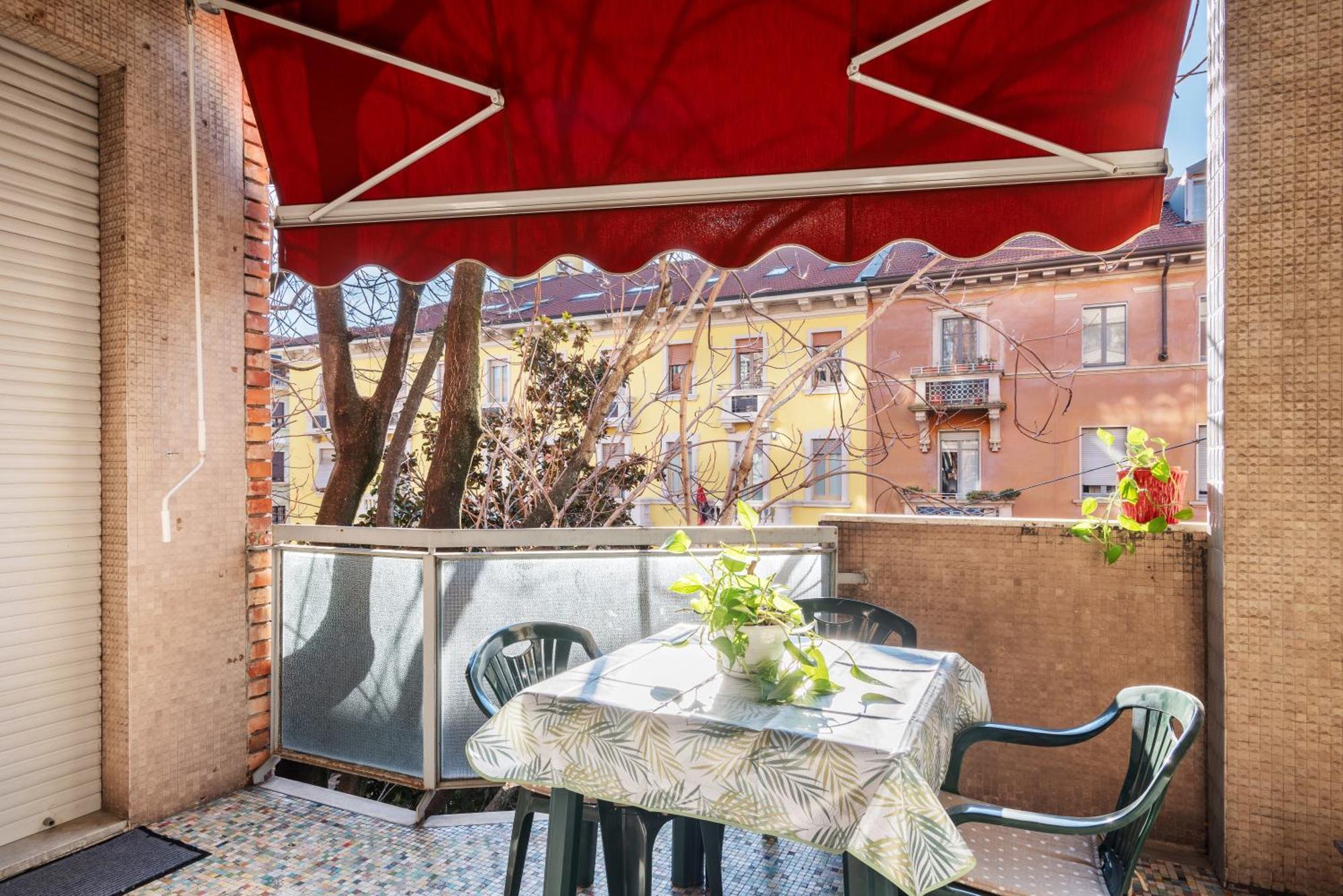 Apartamento Il Bilocale Con Terrazzo Dei Marchesi Milán Exterior foto
